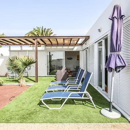 Relax And Sea Views Coloradas - Private Pool With Bbq By Lanzarote 빌라 플라야블랑카